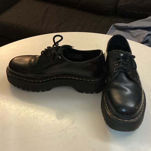 Dr. Martens Black Leather Lace-Up Shoes - Picture 4 of 13